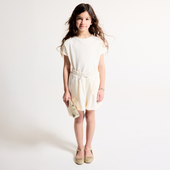 تيشيرت بأكمام قصيرة من قماش الجيرسيه المنقوش